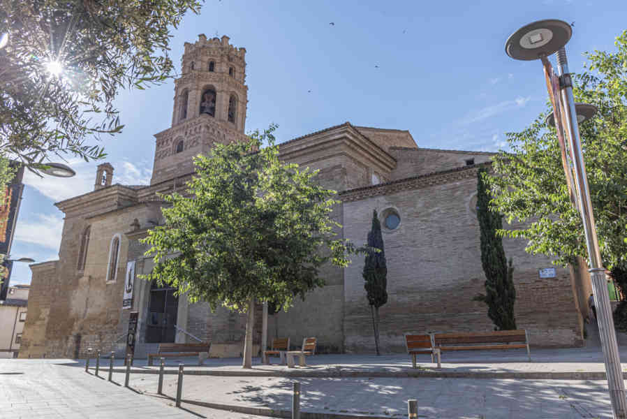 Huesca - Monzón - concatedral de Santa María del Romeral de Monzón 2.jpg
